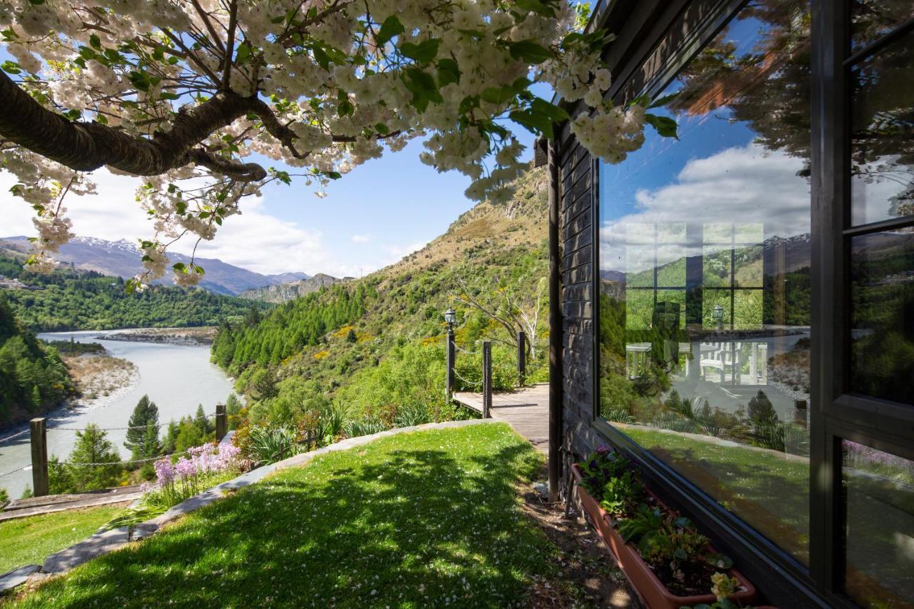 Trelawn Riverside Cottages Arthurs Point Eksteriør billede