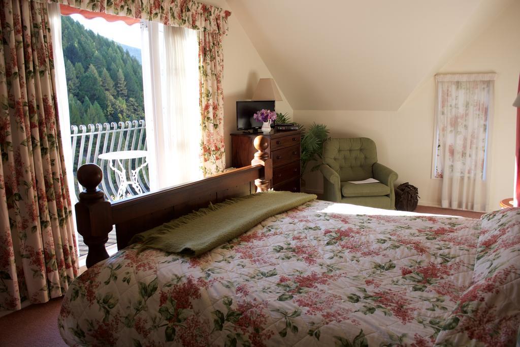 Trelawn Riverside Cottages Arthurs Point Eksteriør billede
