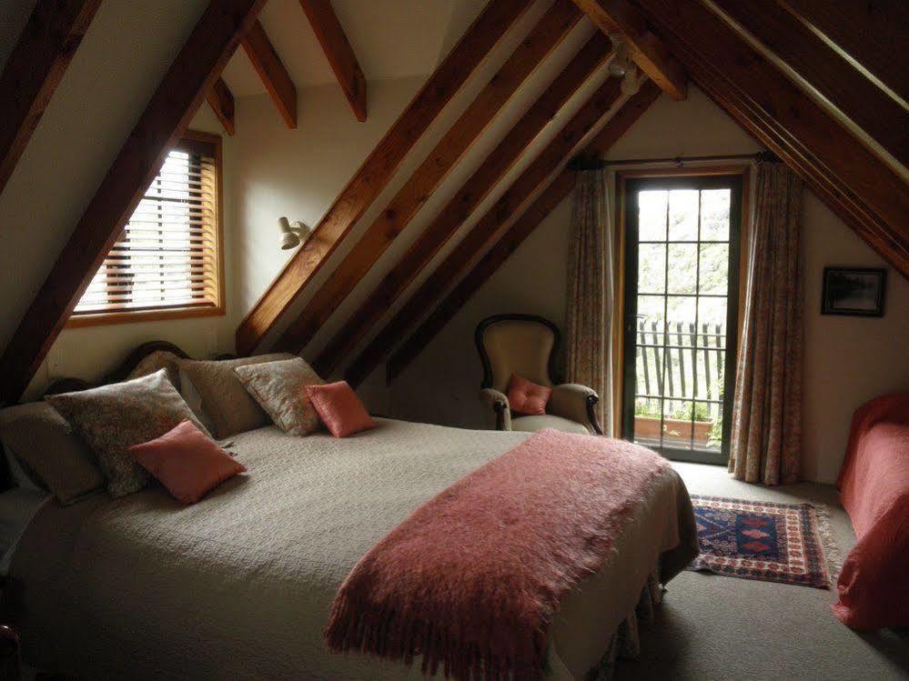 Trelawn Riverside Cottages Arthurs Point Eksteriør billede